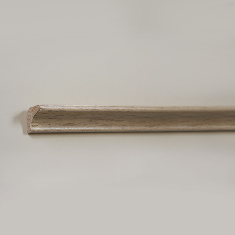 MDF Inside Corner Moulding/Scotia Molding (Nababalot ng White Oak Veneer + Paint) - Natural na Kulay ng Oak 7/8' x 7/8'