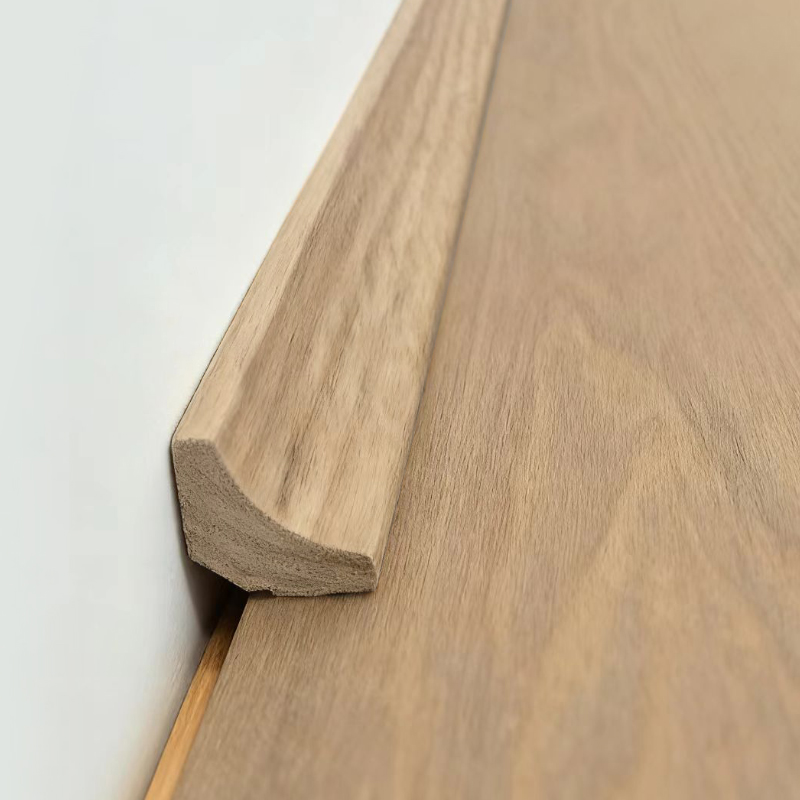 Solid Wood Inside Corner Moulding/Scotia Molding (Nababalot ng Red Oak Veneer + Paint) - Kulay ng Oak 3/5' x 3/5'